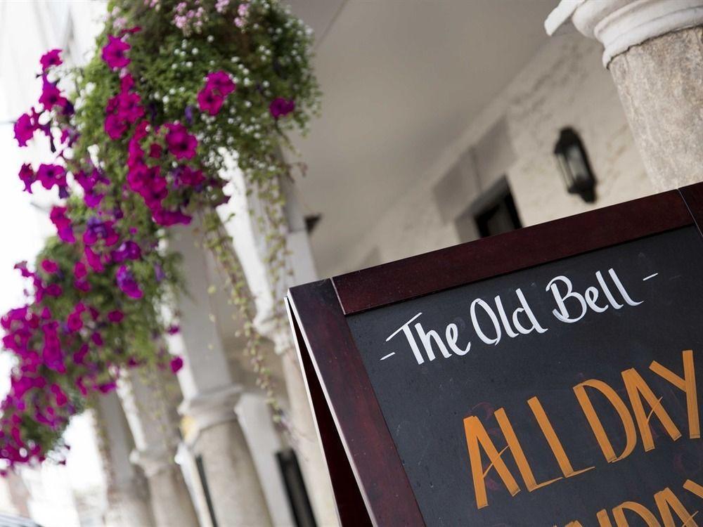 The Old Bell - Warminster Hotel Exterior foto